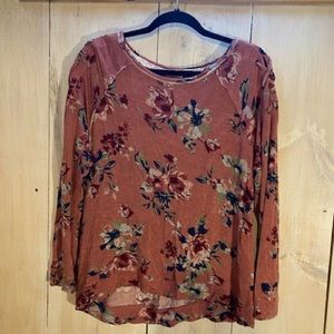 Women’s Rewind Top